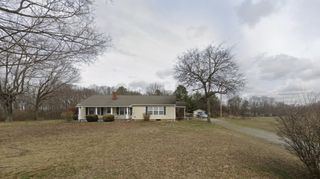 2633 Bearwallow Rd, Ashland City, TN 37015