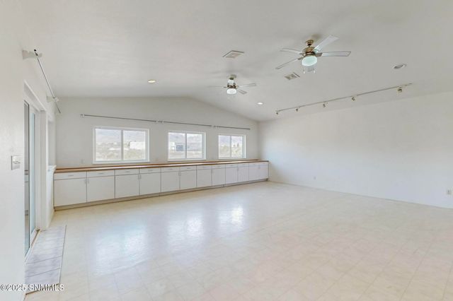 5075 Chaparrita Court, Las Cruces, NM 88011