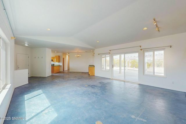 5075 Chaparrita Court, Las Cruces, NM 88011