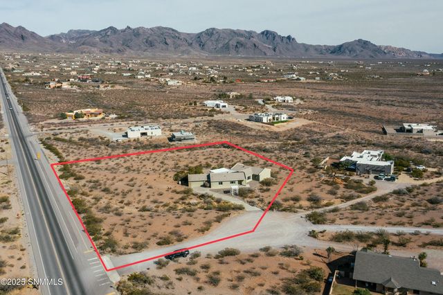 5075 Chaparrita Court, Las Cruces, NM 88011