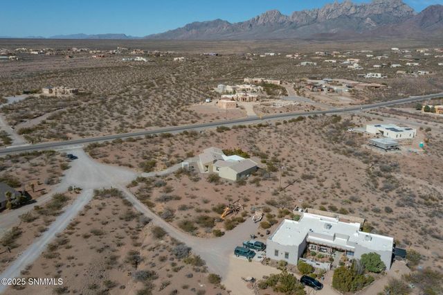 5075 Chaparrita Court, Las Cruces, NM 88011