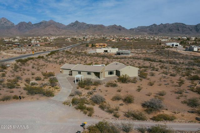 5075 Chaparrita Court, Las Cruces, NM 88011