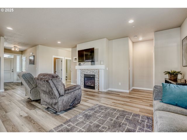 1651 52ND Ct, Washougal, WA 98671