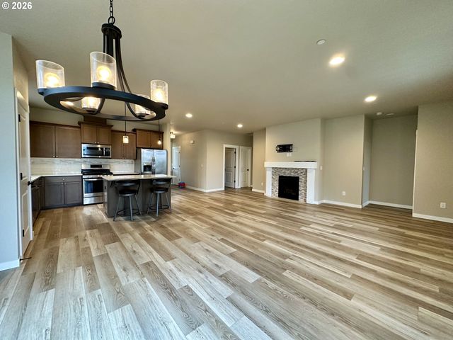 1651 52ND Ct, Washougal, WA 98671