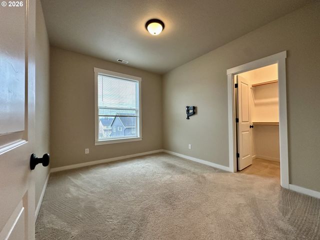 1651 52ND Ct, Washougal, WA 98671