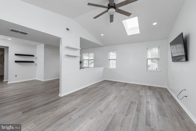 239 STRAWBRIDGE LN, Mullica Hill, NJ 08062