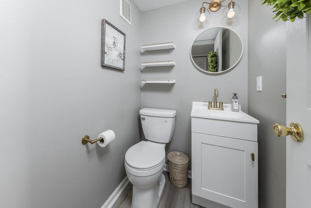 239 STRAWBRIDGE LN, Mullica Hill, NJ 08062