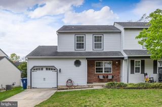 239 STRAWBRIDGE LN, Mullica Hill, NJ 08062