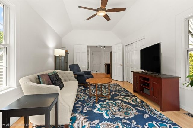 47 Lilac Cir 47, Marlborough, MA 01752