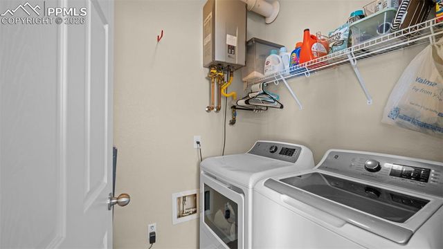 2228 Inspiration Lane, Pueblo, CO 81008