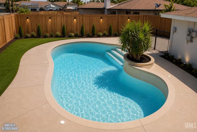 5105 Debby Street, Bakersfield, CA 93307