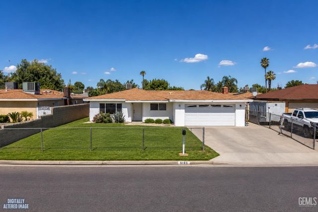 5105 Debby Street, Bakersfield, CA 93307