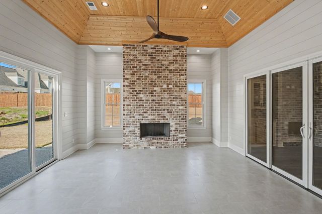 1557 PASO FINO TRL, Collierville, TN 38017