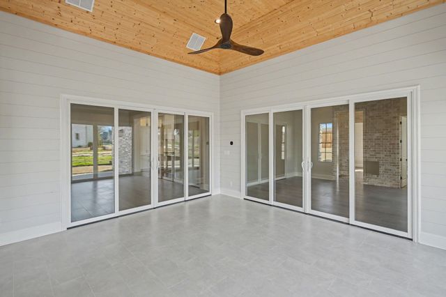 1557 PASO FINO TRL, Collierville, TN 38017