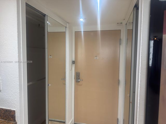 19201 Collins Ave 1044, Sunny Isles Beach, FL 33160