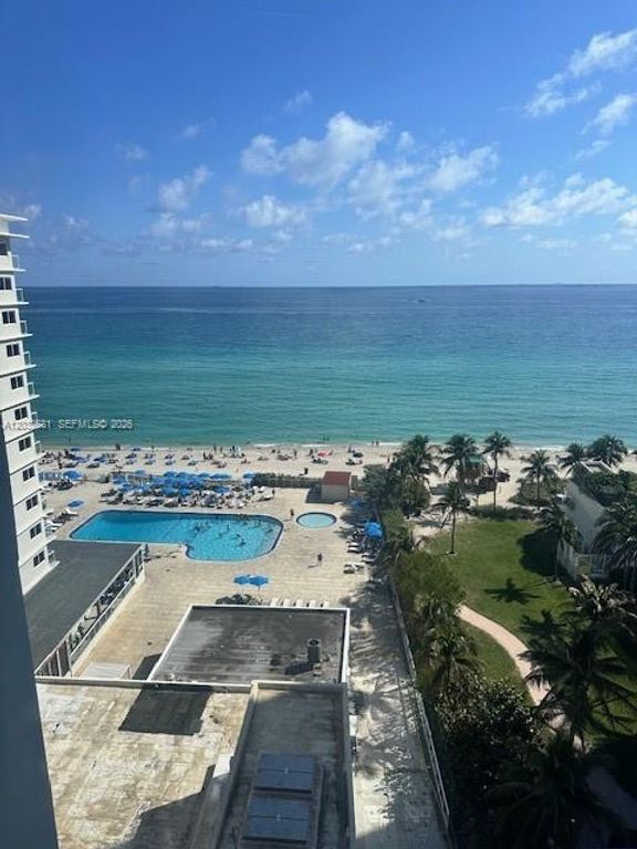 19201 Collins Ave 1044, Sunny Isles Beach, FL 33160