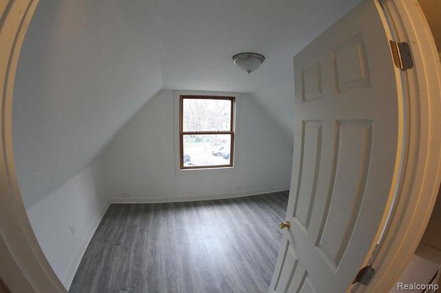 1417 Van Dyke Street, Detroit, MI 48214