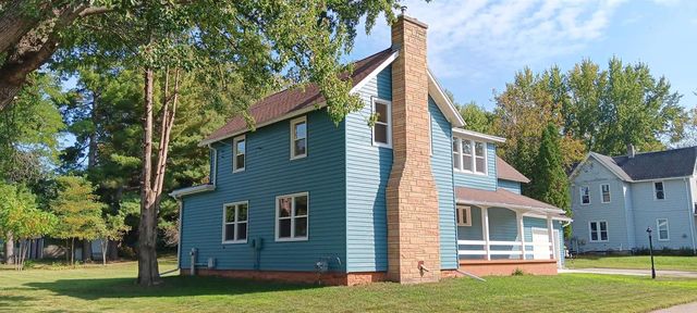 646 N Walnut Street, Reedsburg, WI 53959