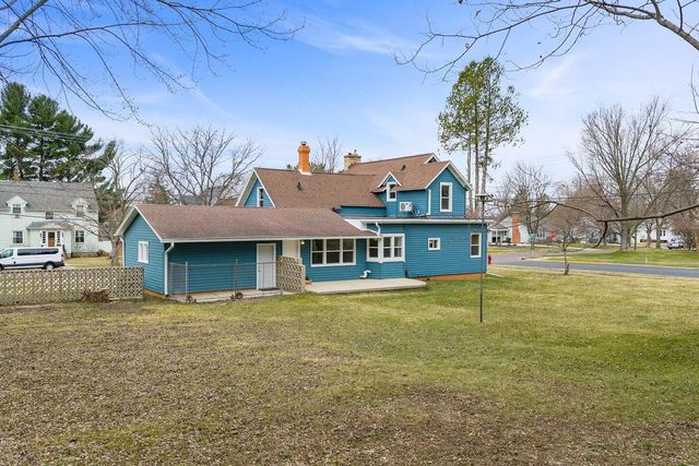 646 N Walnut Street, Reedsburg, WI 53959