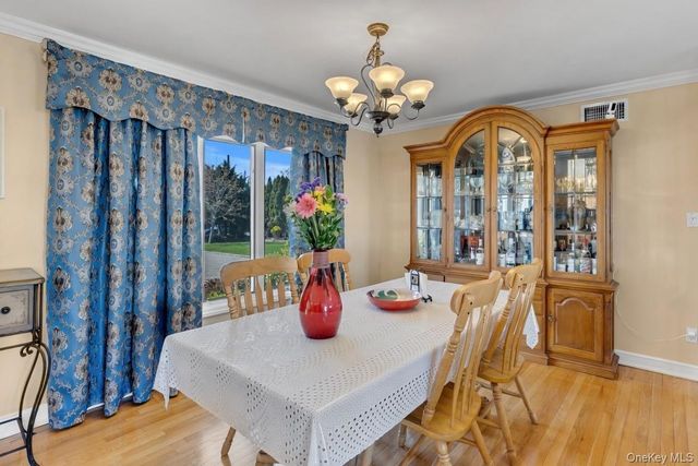 227 W Islip Road, West Islip, NY 11795
