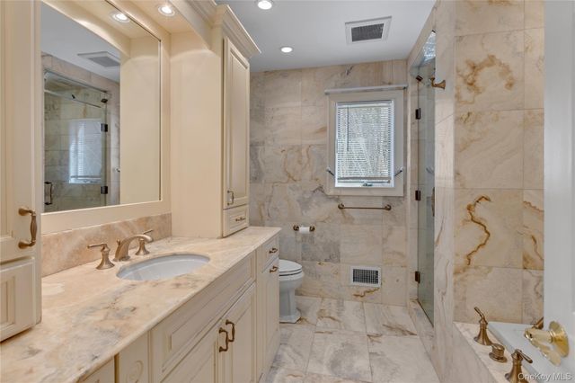 227 W Islip Road, West Islip, NY 11795