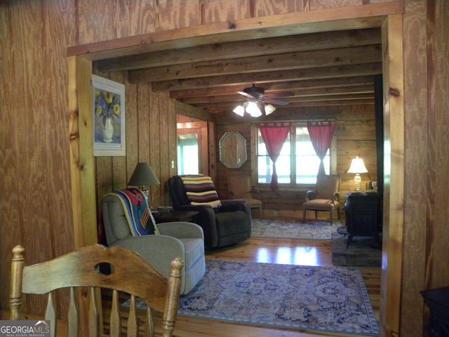 153 Will Zoellner Lane, Mountain City, GA 30525