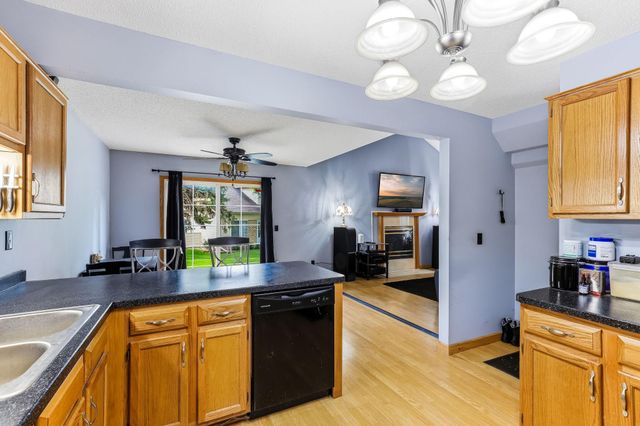 2333 Williams Drive, Burnsville, MN 55337