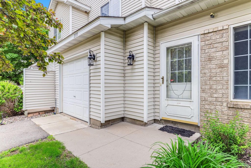 2333 Williams Drive, Burnsville, MN 55337 — photo 4