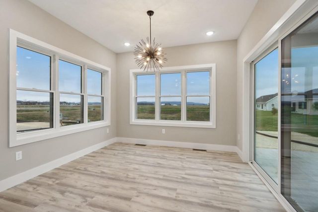228 Falcon Court, Sauk City, WI 53583