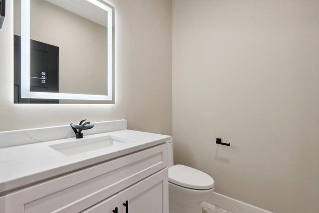 228 Falcon Court, Sauk City, WI 53583