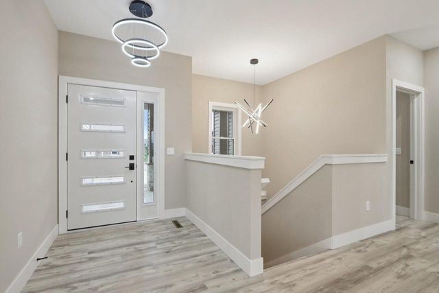 228 Falcon Court, Sauk City, WI 53583