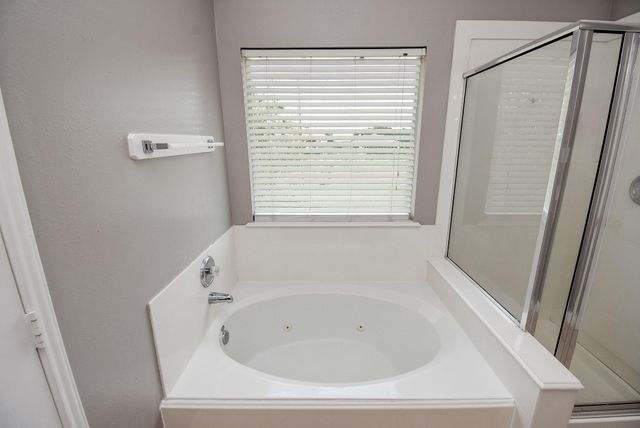 5611 Carta Valley Lane, Richmond, TX 77469