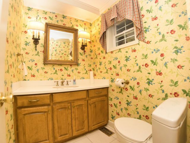 1400 12th Ave NE, Miami, OK 74354