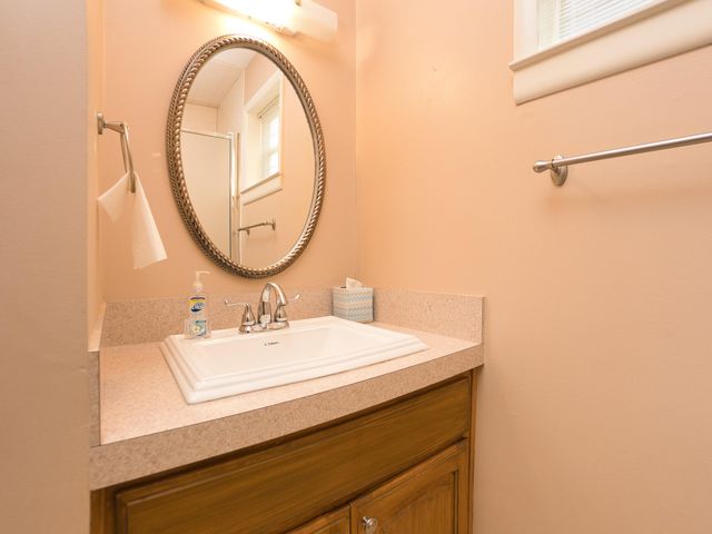 1400 12th Ave NE, Miami, OK 74354