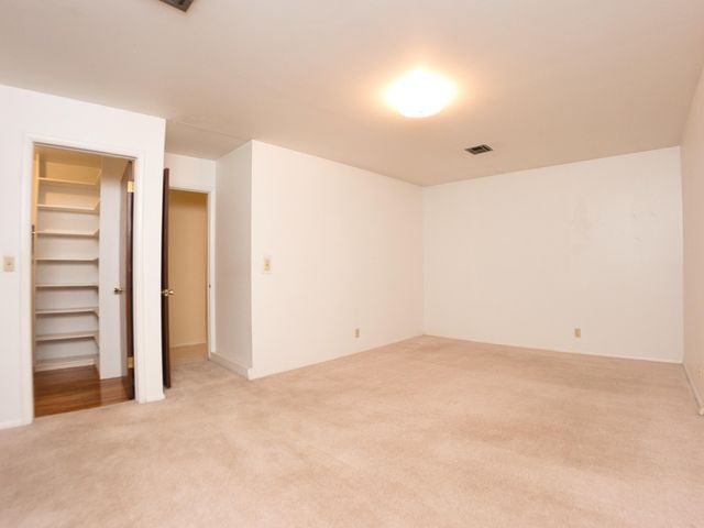 1400 12th Ave NE, Miami, OK 74354