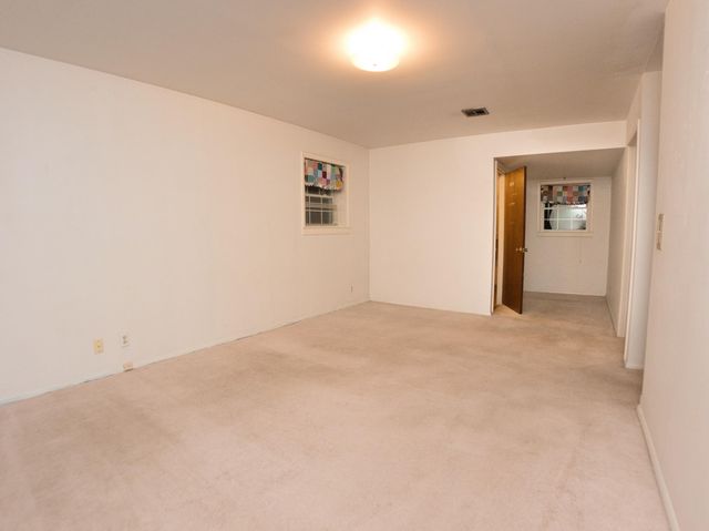 1400 12th Ave NE, Miami, OK 74354