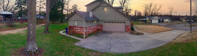 1400 12th Ave NE, Miami, OK 74354