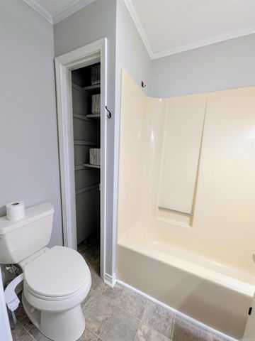 1077 Toltec Street, Camden, AR 71701