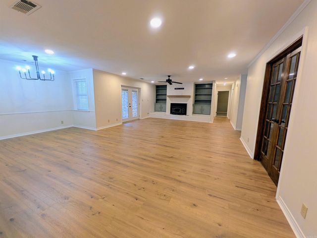 1077 Toltec Street, Camden, AR 71701