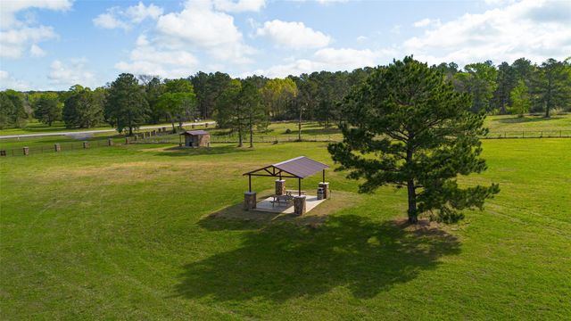 15982 Wood Grove Way, Willis, TX 77378