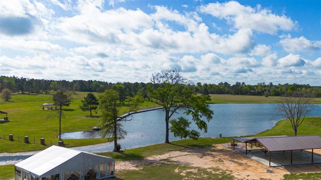 15982 Wood Grove Way, Willis, TX 77378