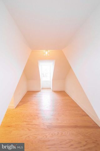 449 W KING ST, Lancaster, PA 17603