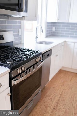 449 W KING ST, Lancaster, PA 17603
