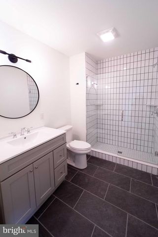 449 W KING ST, Lancaster, PA 17603