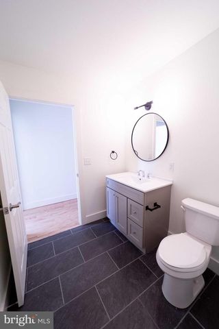 449 W KING ST, Lancaster, PA 17603