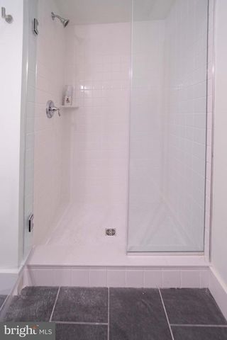 449 W KING ST, Lancaster, PA 17603