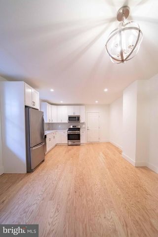 449 W KING ST, Lancaster, PA 17603
