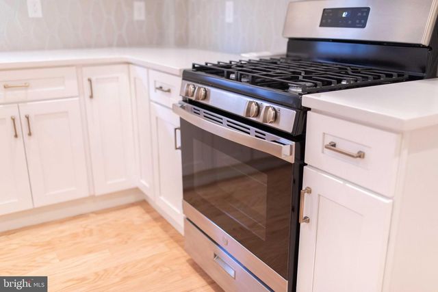 449 W KING ST, Lancaster, PA 17603