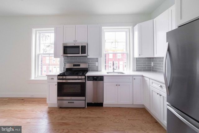 449 W KING ST, Lancaster, PA 17603