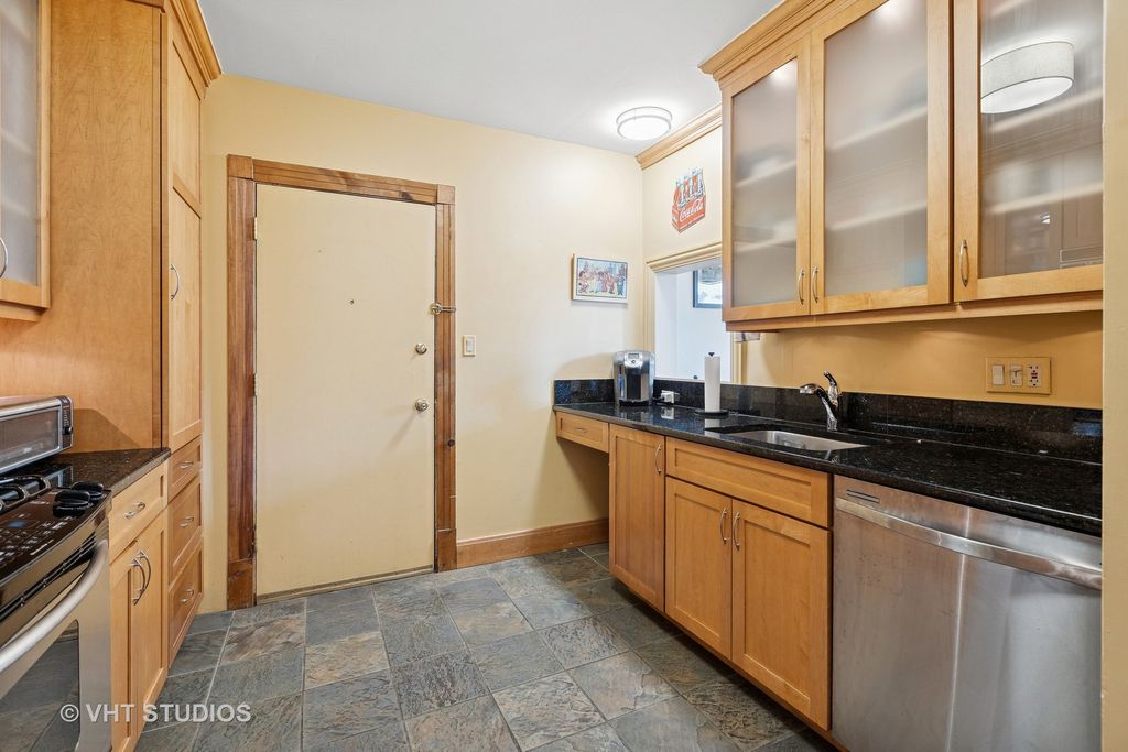 property-img